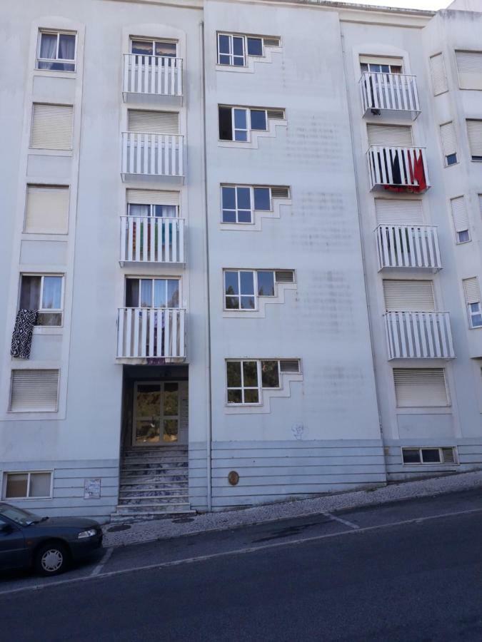 Rio De Mouro Quartos Exterior photo